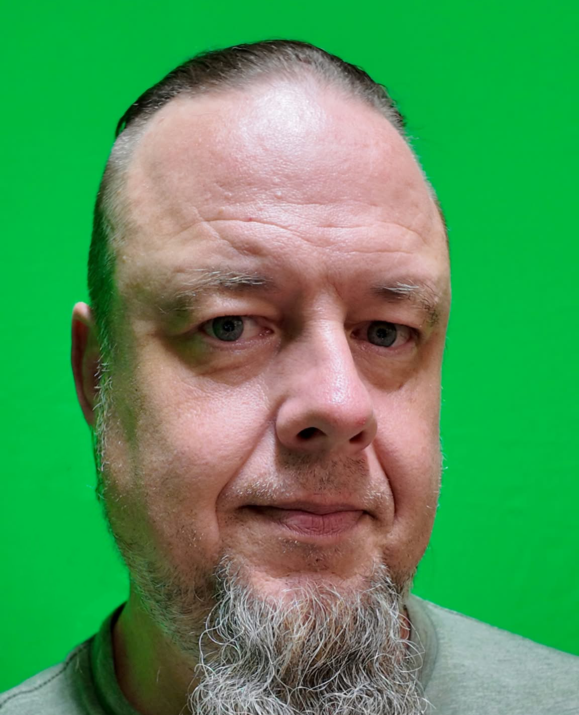 Matt Garretson as Officer Anderson